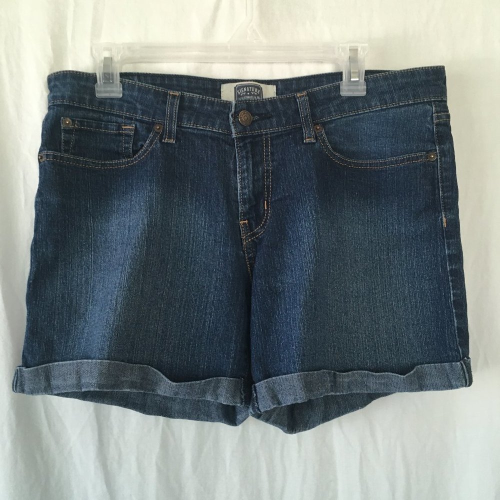 CLEARANCE 4/$15 Signature by Levi Denim Jean Shorts Size 10